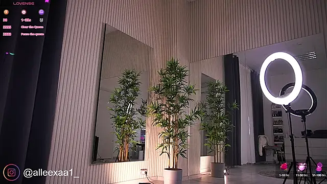 Snapshot of Abbela_White chatting on March 19, 6:14 am Abbela White online show from March 19, 6:14 am