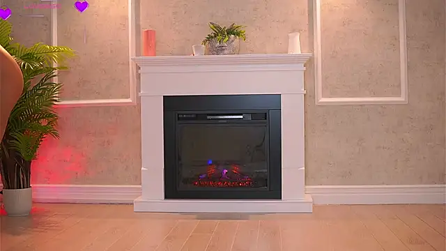 Snapshot of Abbela_White chatting on October 16, 4:57 am Abbela White online show from October 16, 4:57 am