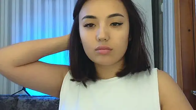 lily  foster online show from September 11, 6:24 am