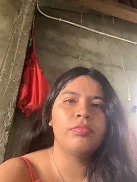 Snapshot of moncerrat_luna chatting on January 12, 2:09 pm moncerrat luna online show from January 12, 2:09 pm