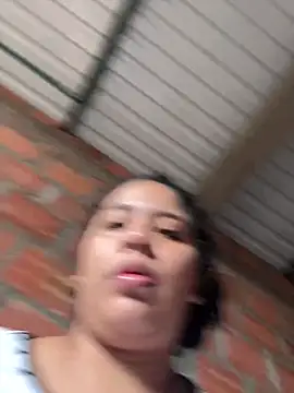 Snapshot of moncerrat_luna chatting on March 7, 1:07 pm moncerrat luna online show from March 7, 1:07 pm