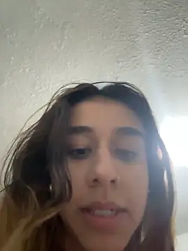 Snapshot of Emiily_Scott1 chatting on December 2, 3:58 am Emiily Scott1 online show from December 2, 3:58 am