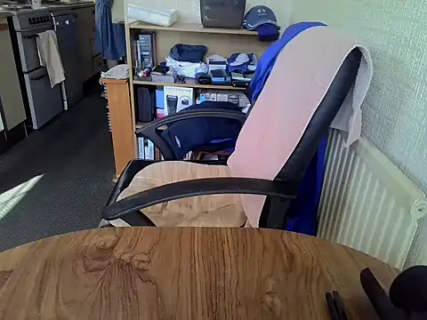 daddyflash online show from April 21, 9:15 am