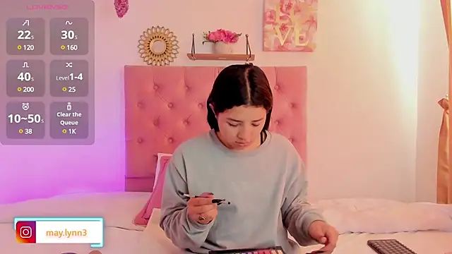 aliice walker  online show from December 2, 12:40 pm