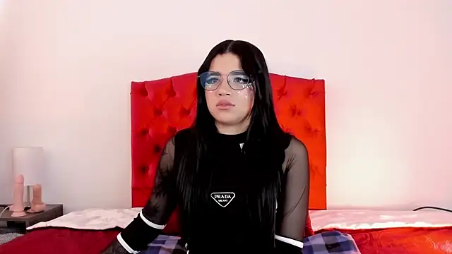 aliice walker  online show from December 17, 3:39 pm