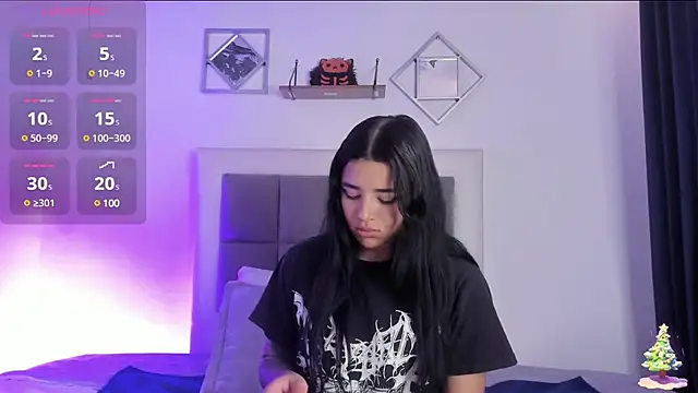 aliice walker  online show from January 15, 12:58 pm