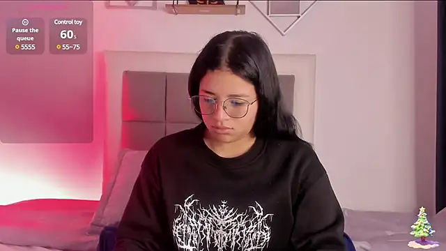 aliice walker  online show from January 18, 12:04 pm