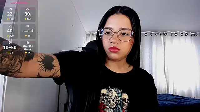 aliice walker  online show from November 4, 4:28 pm