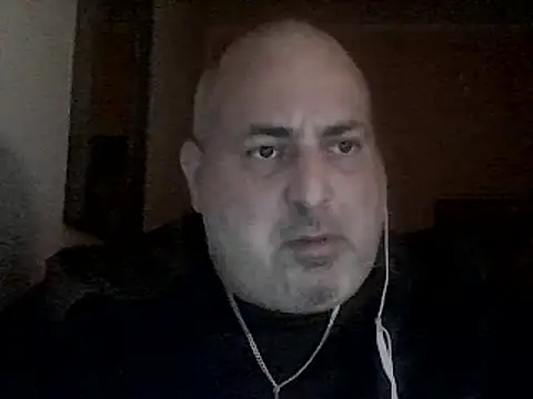 Snapshot of Paolino_8316 chatting on February 7, 7:17 pm Paolino 8316 online show from February 7, 7:17 pm