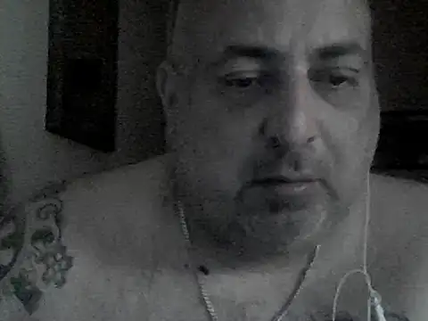 Snapshot of Paolino_8316 chatting on March 1, 6:21 pm Paolino 8316 online show from March 1, 6:21 pm