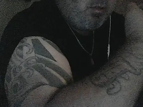 Snapshot of Paolino_8316 chatting on September 30, 10:37 pm Paolino 8316 online show from September 30, 10:37 pm