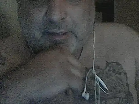 Snapshot of Paolino_8316 chatting on October 14, 11:49 pm Paolino 8316 online show from October 14, 11:49 pm