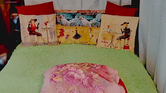 stiphlermom online show from September 24, 3:26 pm