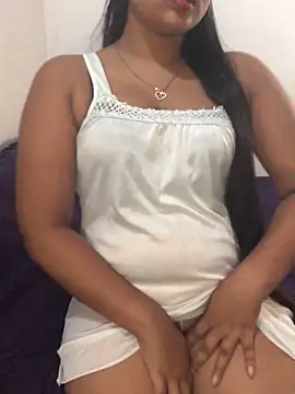 Snapshot of Rose_Olivia chatting on December 20, 3:00 pm Rose Olivia online show from December 20, 3:00 pm