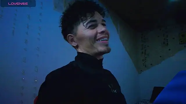 kisstarxxx online show from September 16, 3:18 am