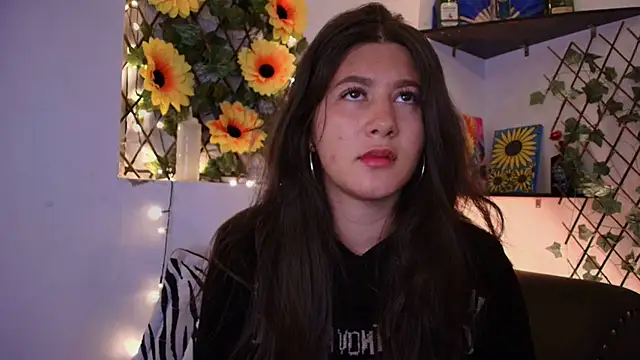 kisstarxxx online show from April 27, 3:59 am