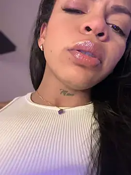 Charly  online show from December 31, 1:04 am