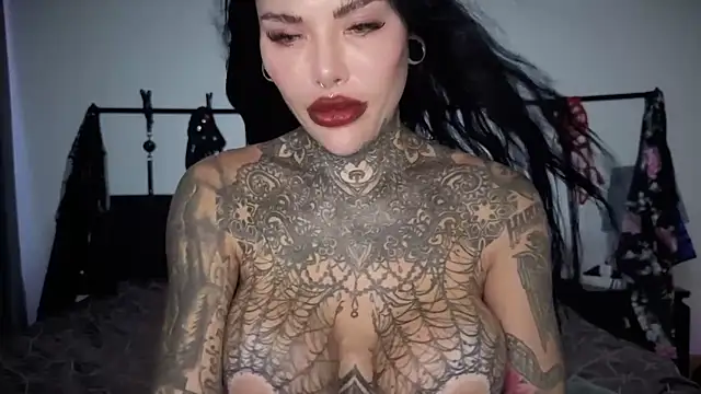 claudiacvc95 online show from March 2, 7:15 am