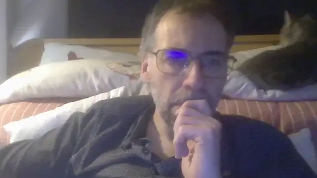 Snapshot of ptitcanard60600 chatting on November 26, 11:28 pm ptitcanard60600 online show from November 26, 11:28 pm