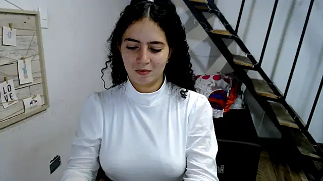 samantha baby  online show from February 19, 12:35 am