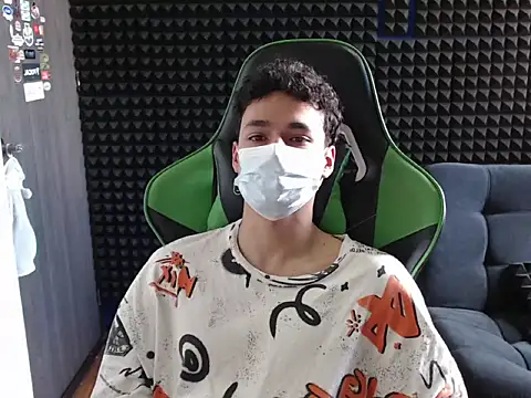 Curly Angel24 online show from December 17, 3:07 pm