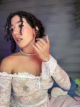 Snapshot of Lovely_Janeth chatting on December 5, 1:58 am Lovely Janeth online show from December 5, 1:58 am