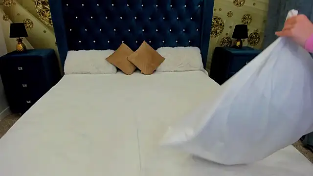 Katrina Minchels online show from February 8, 8:20 am