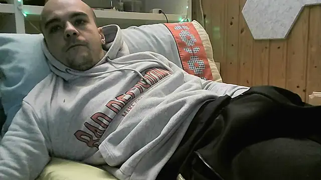 Snapshot of ItalianVinDiesel chatting on November 2, 6:38 am ItalianVinDiesel online show from November 2, 6:38 am