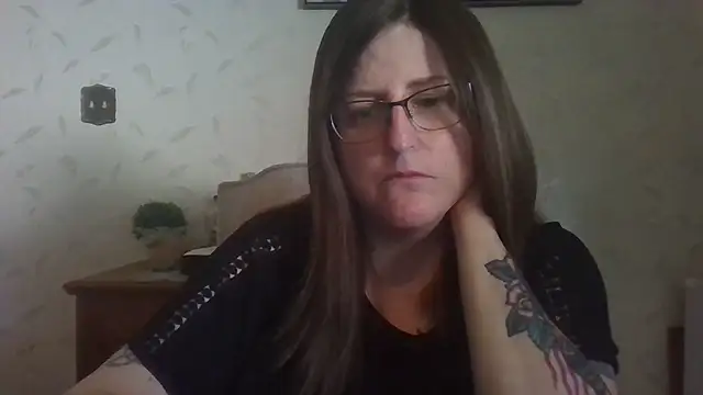 Madeline Beau online show from March 13, 4:35 pm