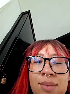 Snapshot of Kata_Bigboobs chatting on February 17, 5:43 pm Kata Bigboobs online show from February 17, 5:43 pm