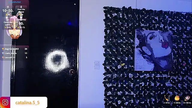 Snapshot of Kata_Bigboobs chatting on November 17, 9:42 pm Kata Bigboobs online show from November 17, 9:42 pm