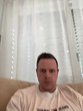 Danii0790 online show from February 8, 3:00 pm