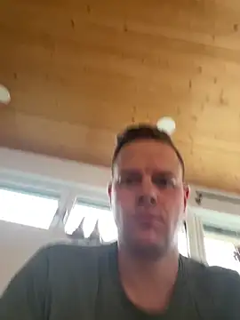 Danii0790 online show from December 14, 9:25 am