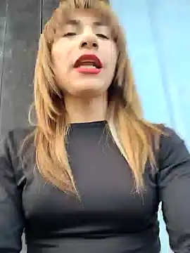 Evehampy online show from December 18, 10:02 pm