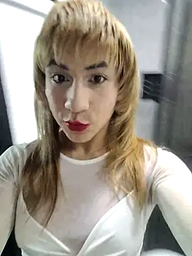 Snapshot of Evehampy chatting on October 31, 10:22 pm Evehampy online show from October 31, 10:22 pm