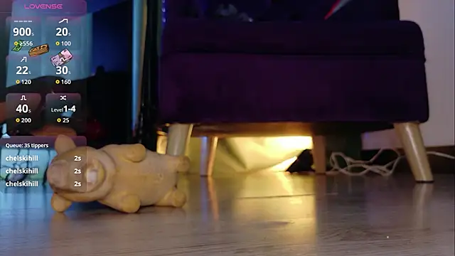 MistressMeg4n online show from April 16, 10:23 pm