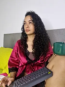 angela  98 online show from December 17, 11:38 am