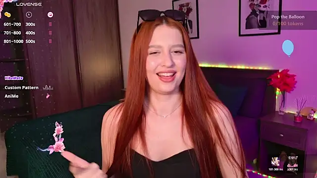 EleanorePeach online show from May 8, 5:29 pm