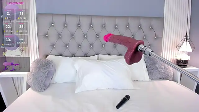 Victoriaxx  online show from March 10, 11:16 pm