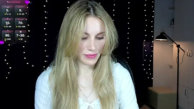 Lilianna Just online show from March 8, 5:01 pm