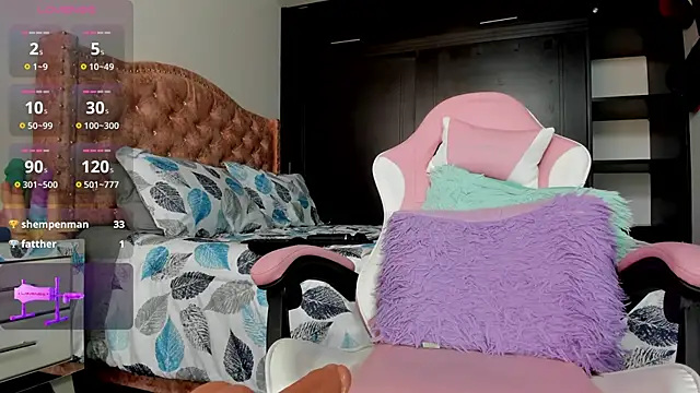 Layla Sia online show from January 20, 6:32 pm