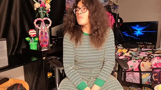 ShinyCherub online show from February 20, 7:55 am