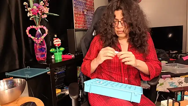 ShinyCherub online show from March 7, 8:02 am