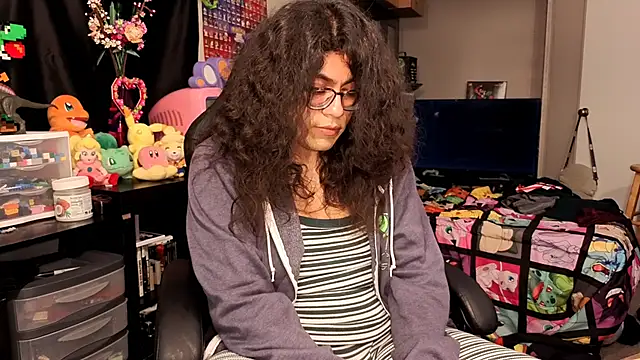 ShinyCherub online show from October 4, 5:38 am