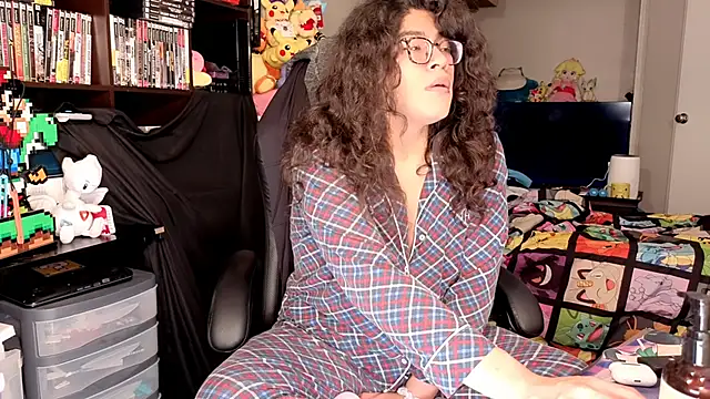 ShinyCherub online show from April 1, 2:01 am