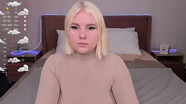 Snapshot of art_lovee chatting on January 19, 8:39 am art lovee online show from January 19, 8:39 am