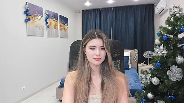 Snapshot of AnneTLi chatting on December 9, 10:43 am AnneTLi online show from December 9, 10:43 am