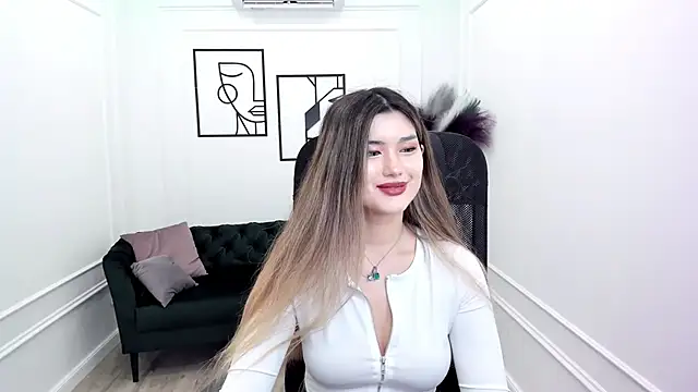 Snapshot of AnneTLi chatting on September 22, 3:19 am AnneTLi online show from September 22, 3:19 am