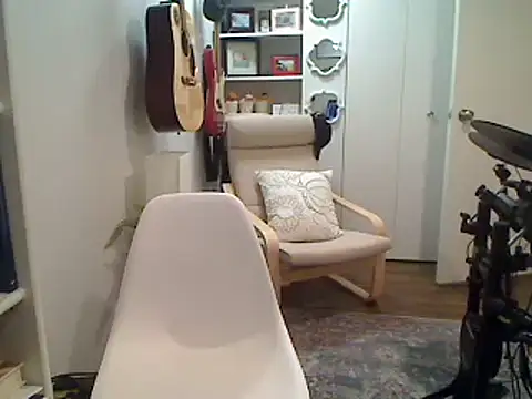 Snapshot of Melodic2112 chatting on December 28, 9:30 pm Melodic2112 online show from December 28, 9:30 pm