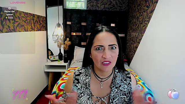 Snapshot of KatteMilf chatting on May 20, 12:55 pm KatteMilf online show from May 20, 12:55 pm